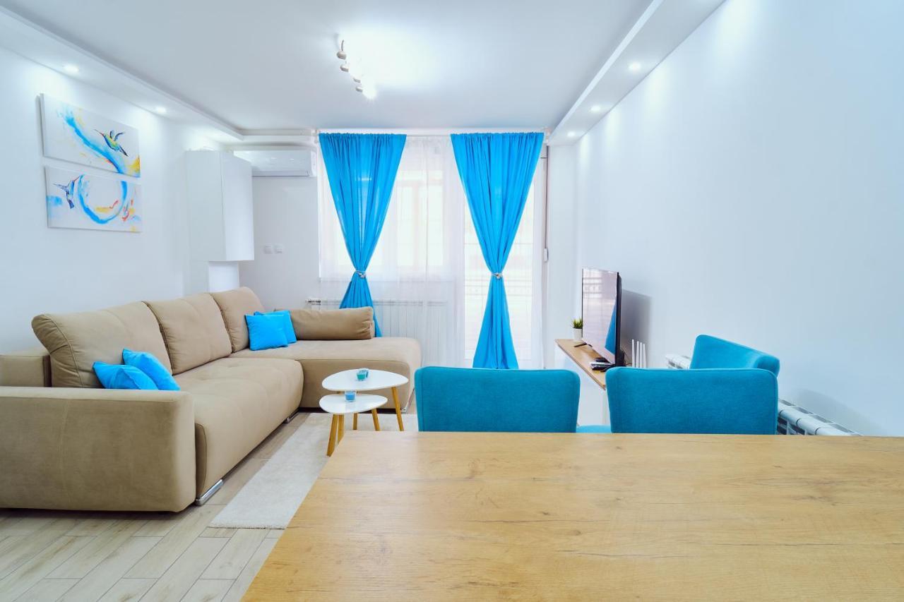 La Lorre Lux Apartment Jagodina Exteriör bild