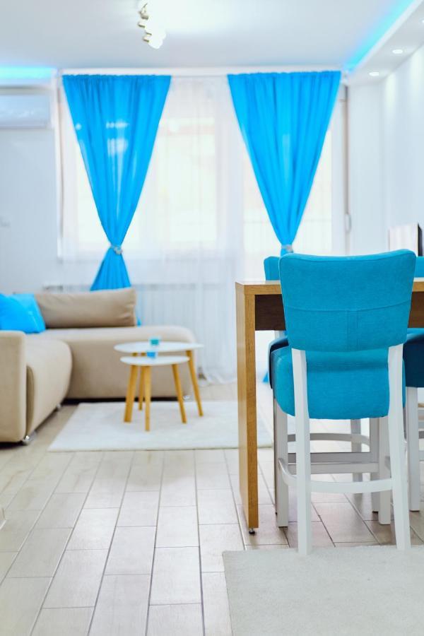 La Lorre Lux Apartment Jagodina Exteriör bild